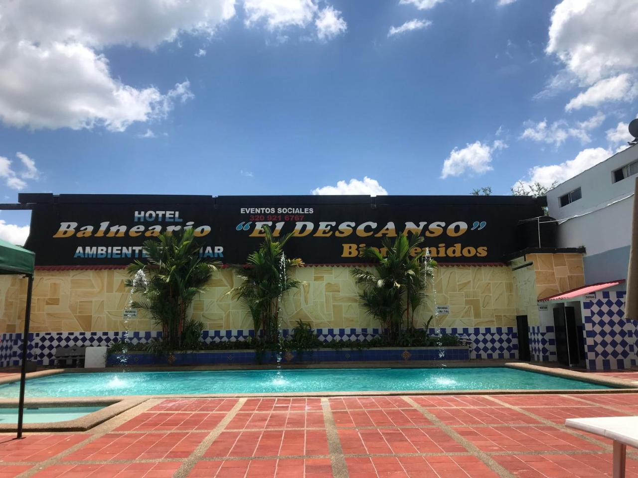 Hotel Y Balneario El Descanso Villavicencio Exterior photo