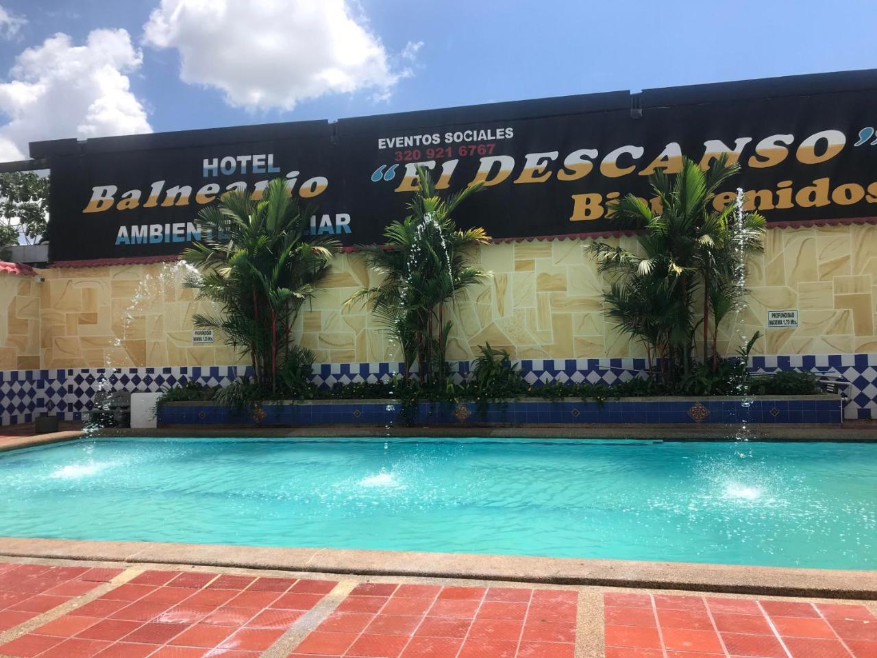 Hotel Y Balneario El Descanso Villavicencio Exterior photo