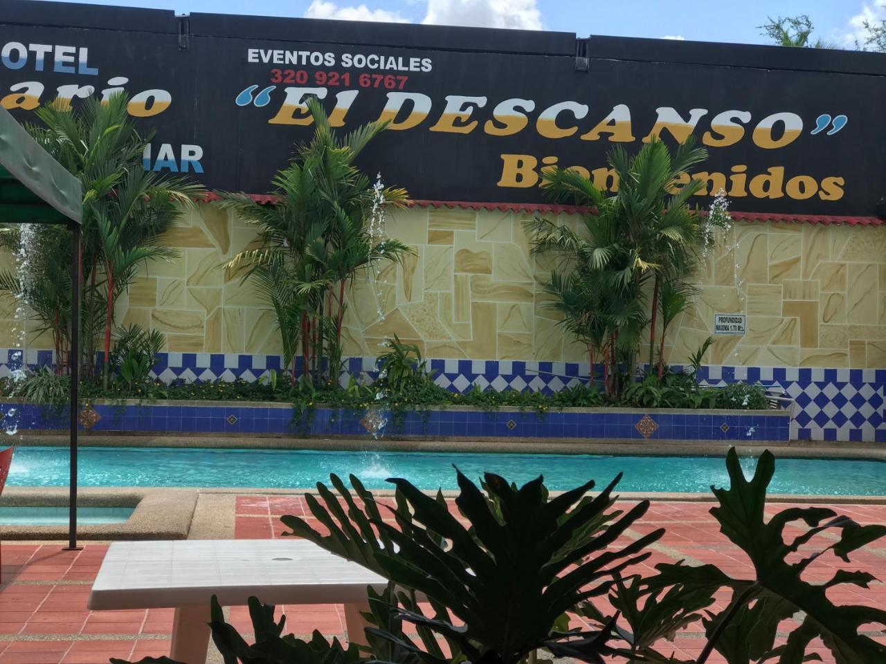 Hotel Y Balneario El Descanso Villavicencio Exterior photo